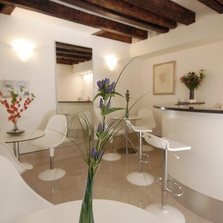 Santa Margherita Guest House Venice Exterior photo